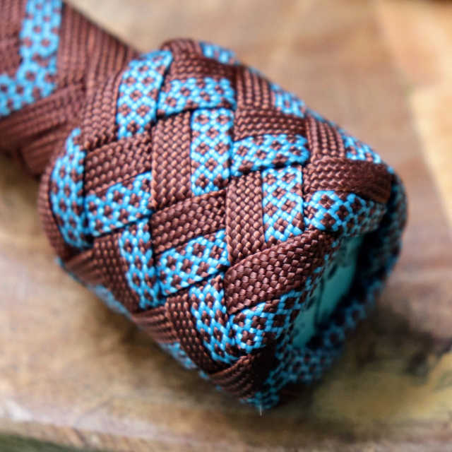 Chocolate Sea - Select the knob knot