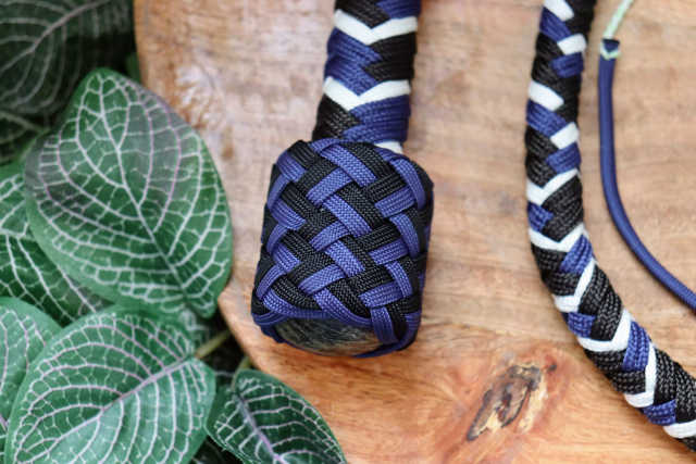 L'agile - Select the knob knot