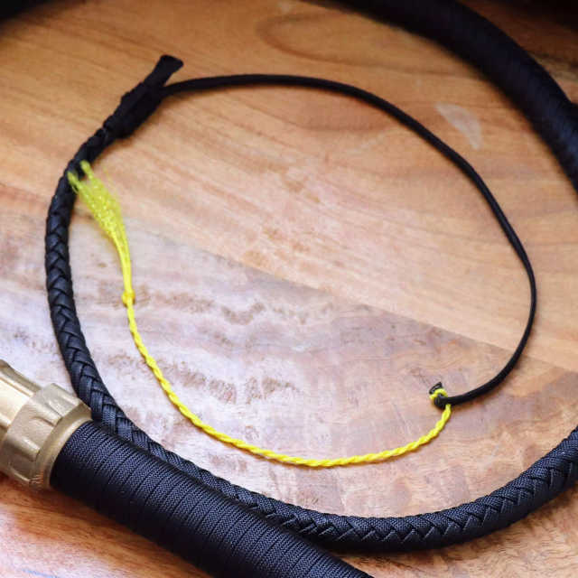 Steam Black - products.whips.whip-end.undefined