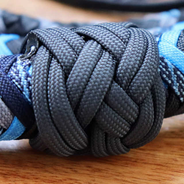 Piece of Galaxy - products.whips.handle-ring.undefined