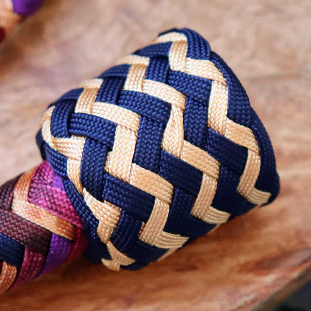 Gemini - Select the knob knot
