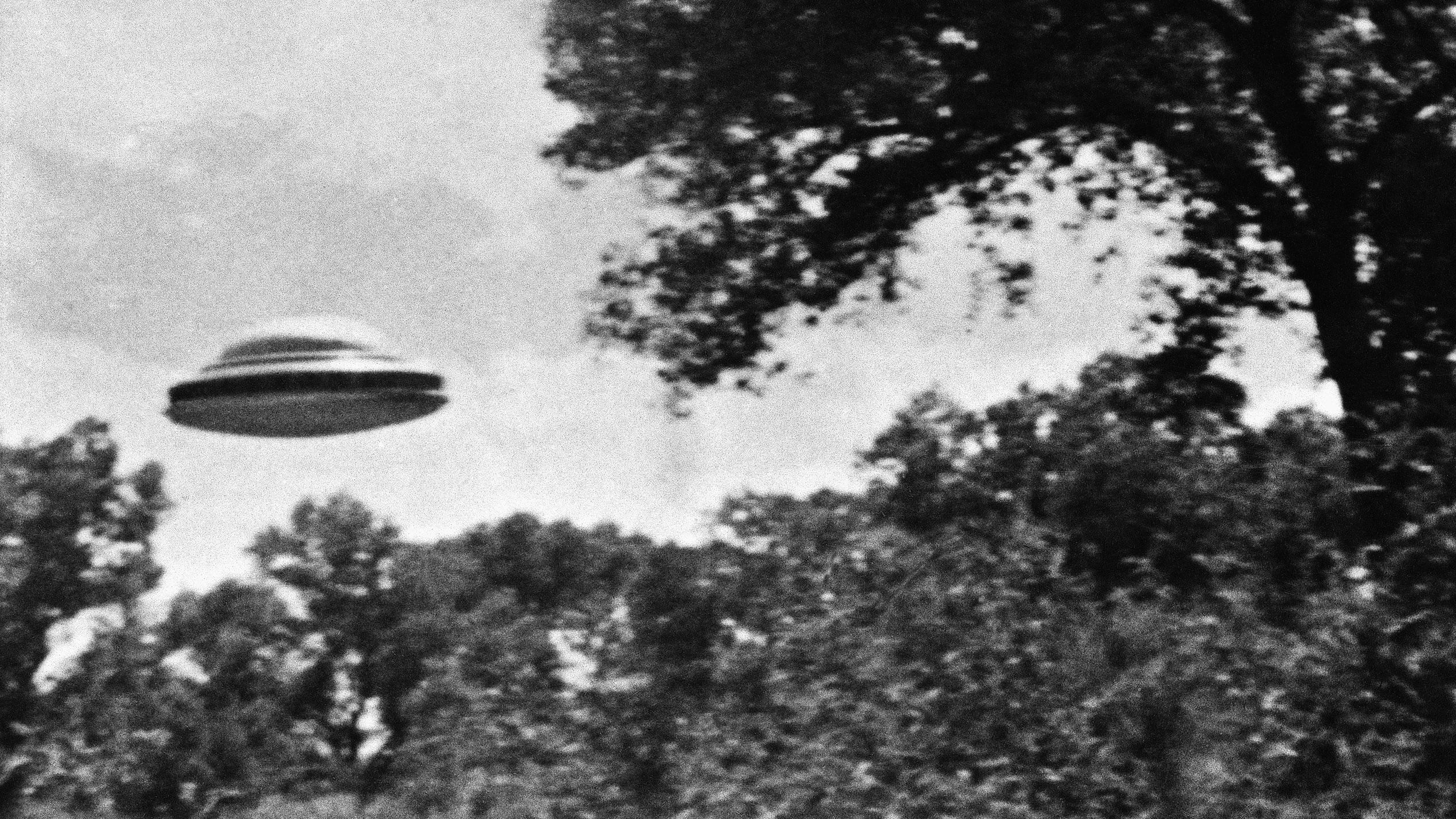 Unidentified Flying Objects: The True Story of Flying Saucers