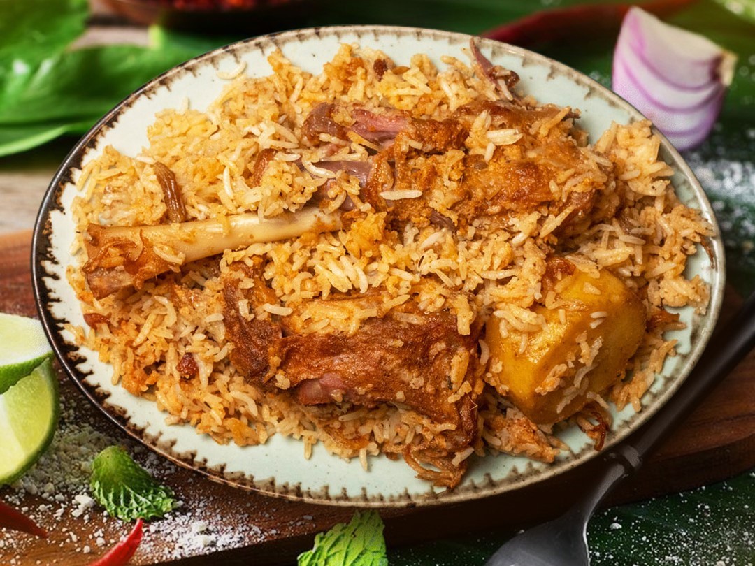 বিয়েবাড়ী স্পেশাল কাচ্চি বিরিয়ানী