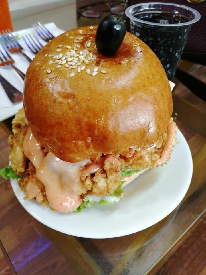 Chicken Burger with Cheese
