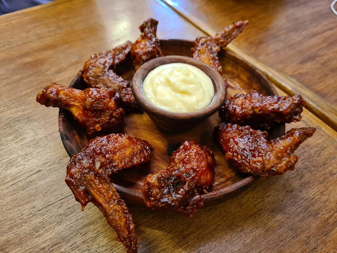 Naga Wings