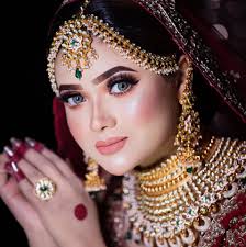 Semi Bridal makeup