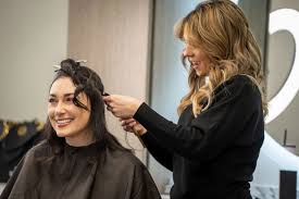 Women's Hair Cut