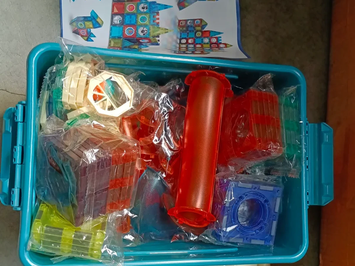mainan bongkar pasang kemasan box