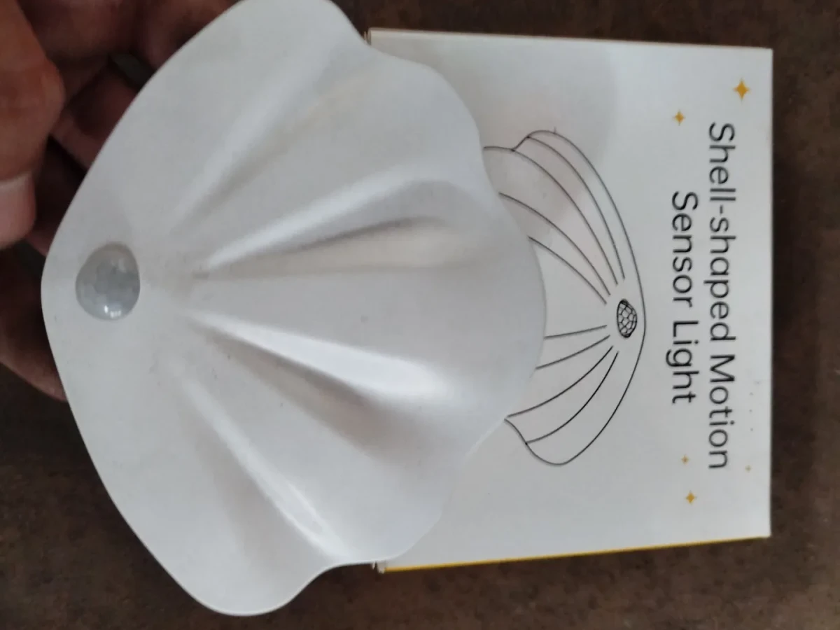 Lampu kerang/ Shell shaped motion sensor light 