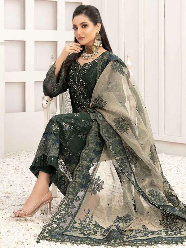 Parella Fancy Embroidered Collection D-8001