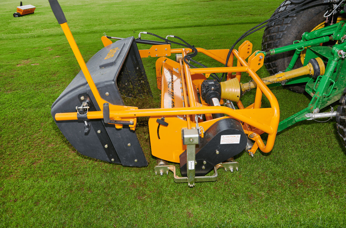 Scarification football pitch maintenance