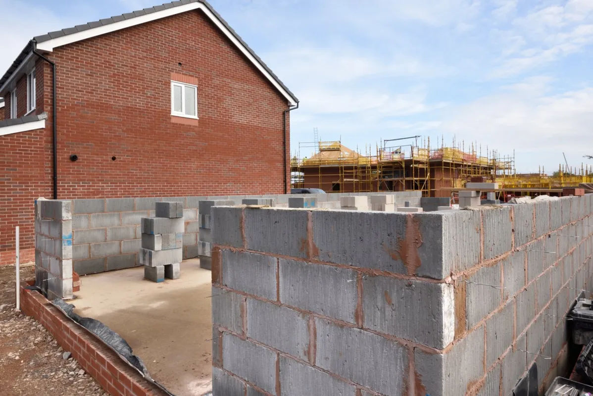 Recarbonation offsets carbon emissions in H+H aircrete