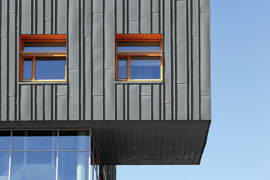 FOX Vakanties at Park 20 | 20 / William McDonough + Partners. Image Courtesy of RHEIN