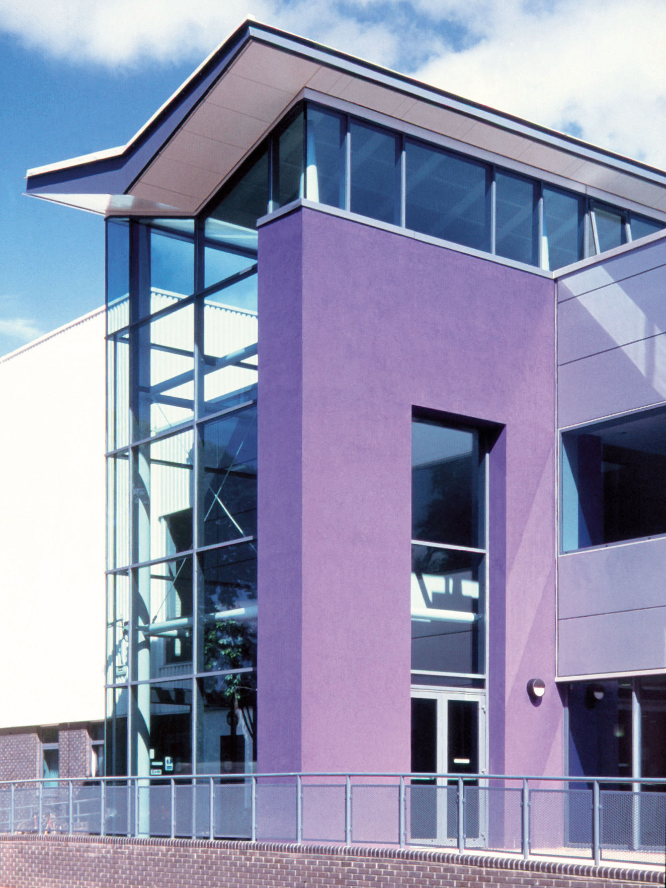 Unlike steel render beads, Renderplas PVCu beads do not require repainting, offering a long-lasting finish