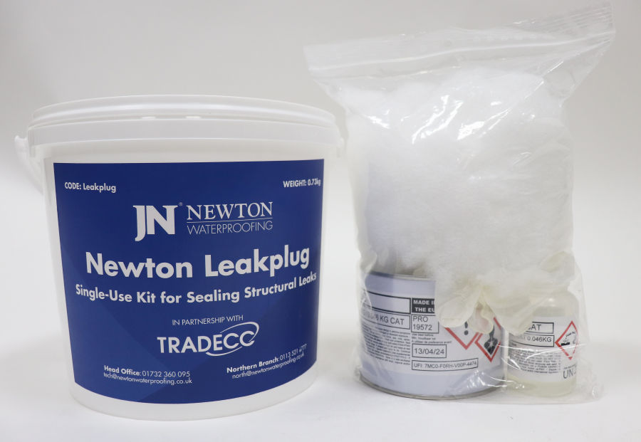 Resin sealing systems for leaking services - Newton Leakplug