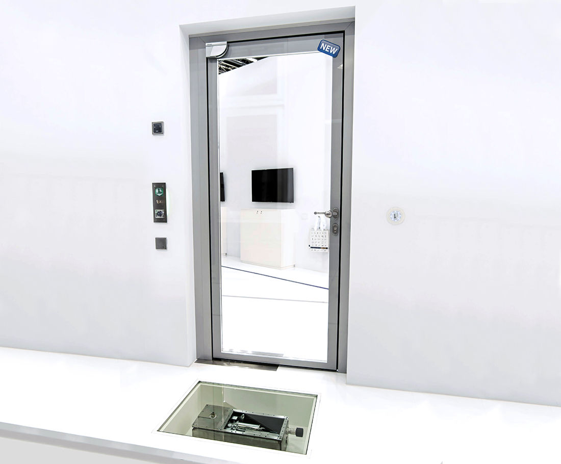The UFO NT is an electromechanical floor-mounted swing door drive for single leaf doors weighing up to 125 kg
