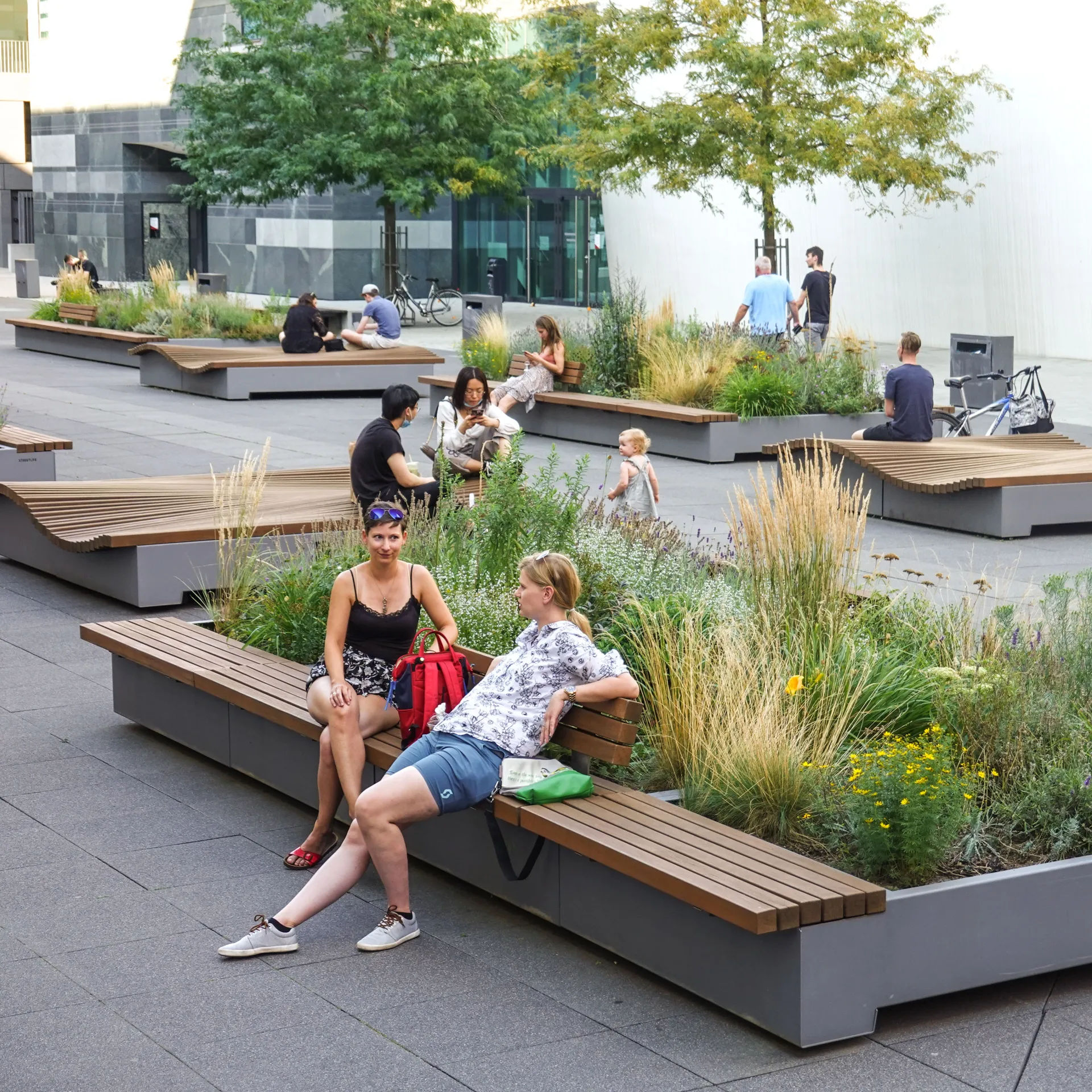 The portable elements of Streetlife's mobile green solutions allow for improved layout flexibility