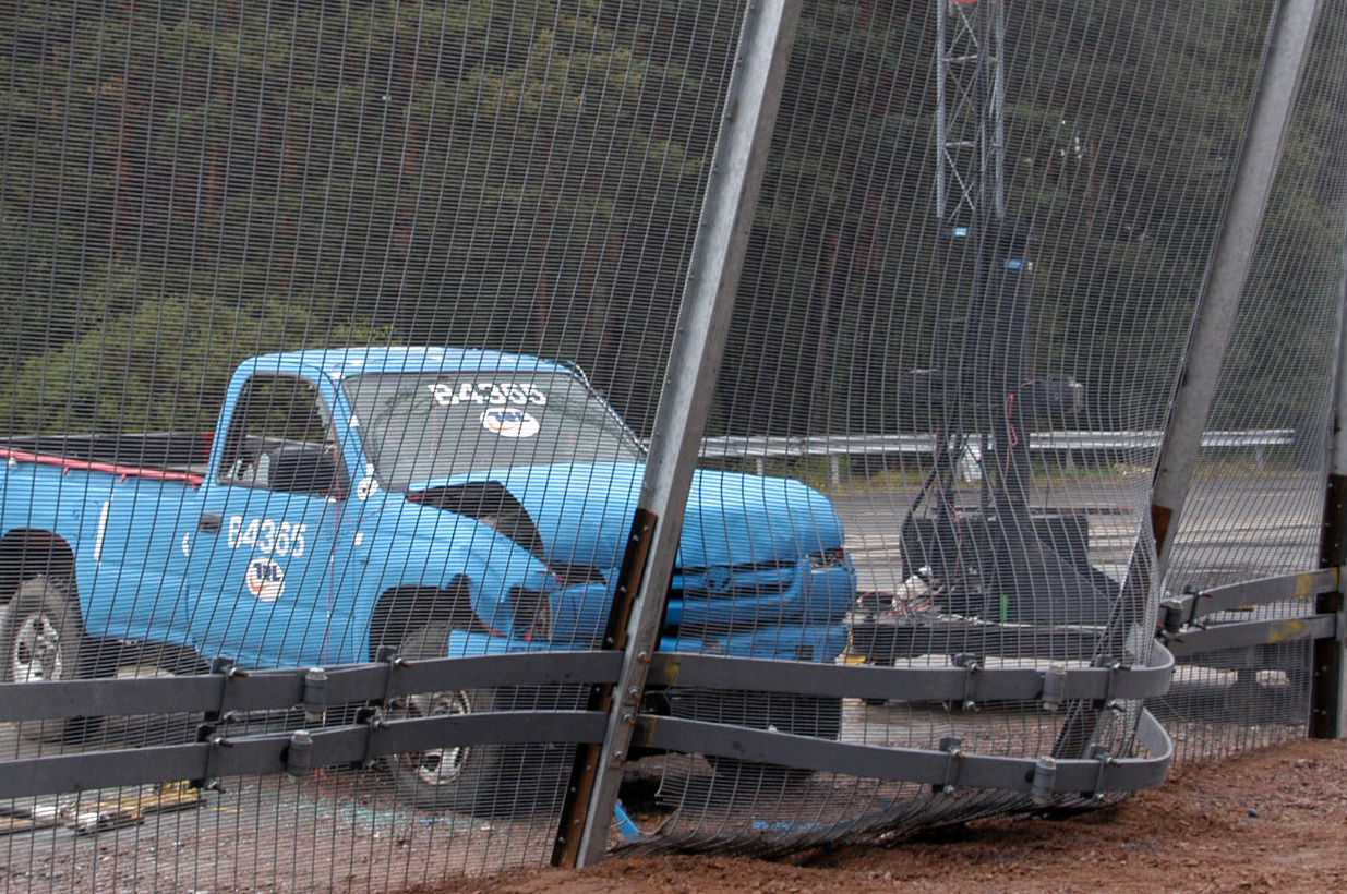 HiSec Super PAS 68 high-security fencing