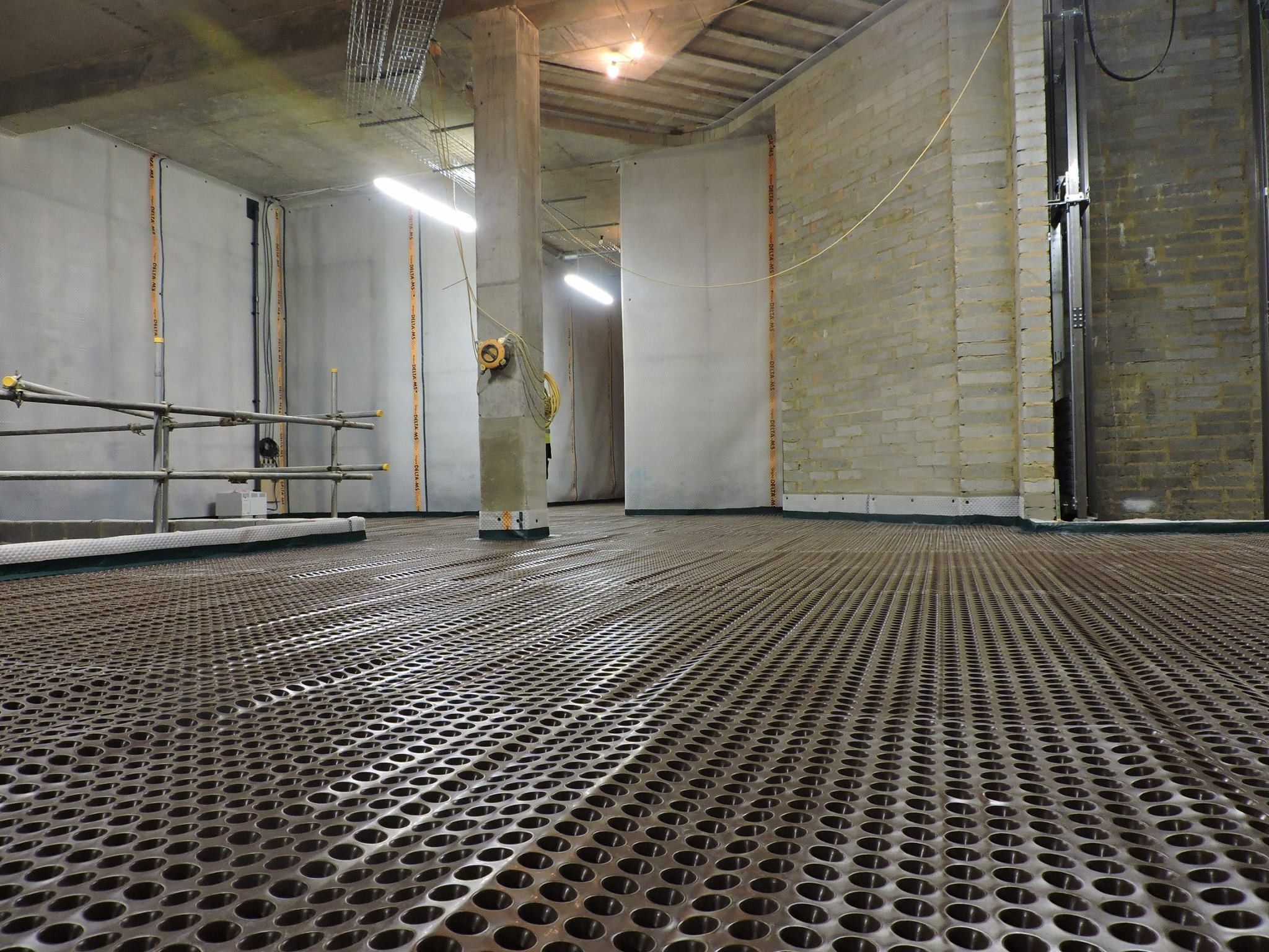 Delta Membranes - Cavity Drainage System 