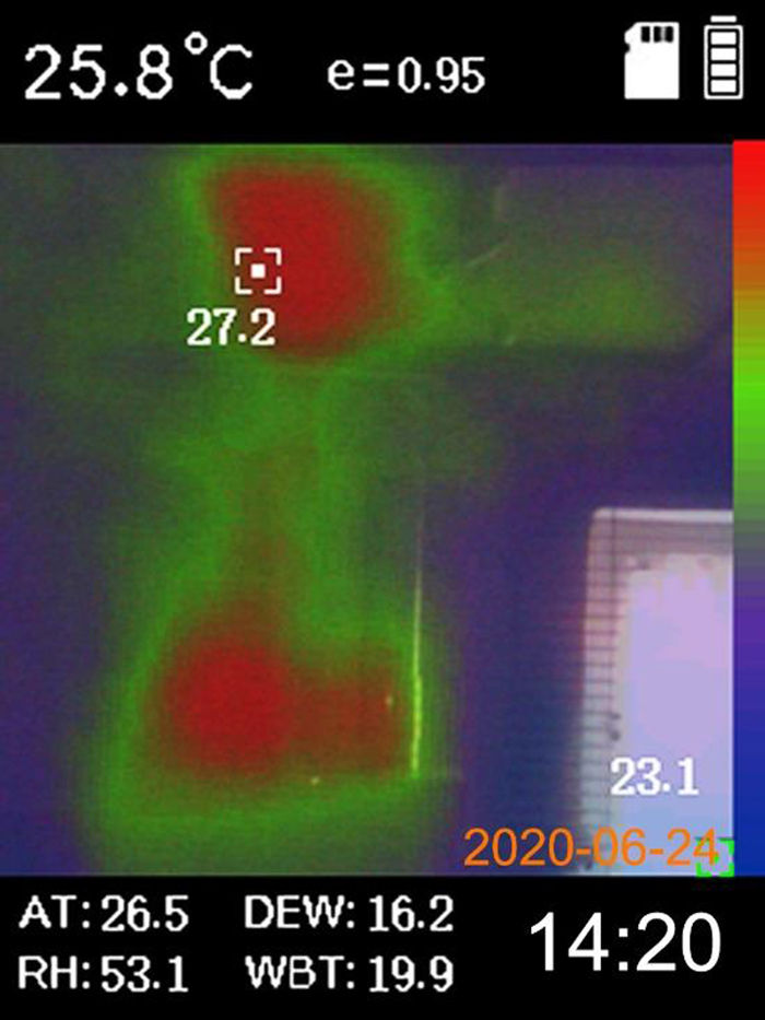 PCE-TC 25 showing the temperatures of a bathroom with combined condensing boiler in summer