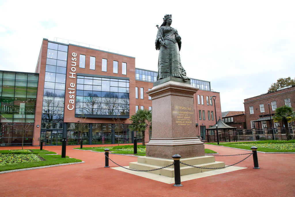 NatraTex Colour Terracotta surfacing - Queens Gardens