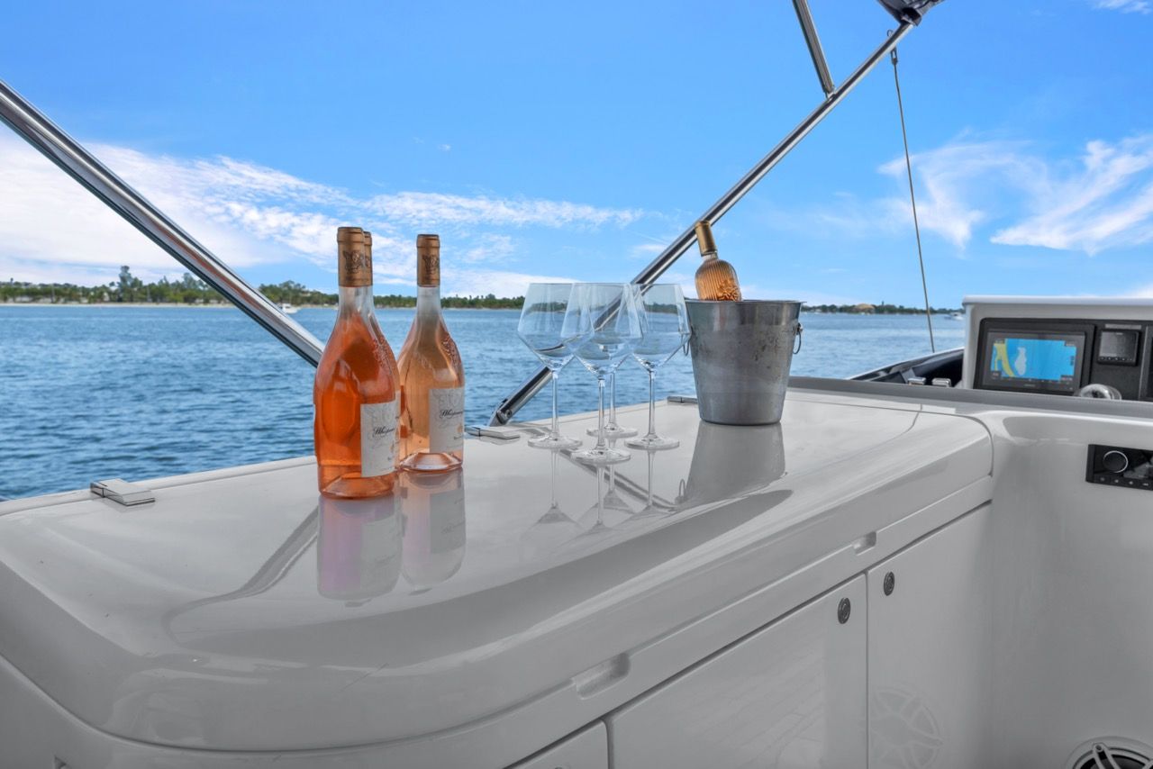 72ft Uniesse