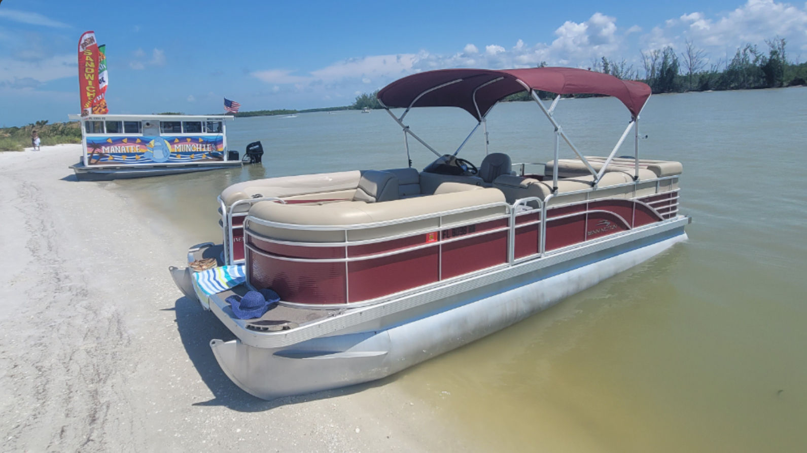 25ft Bennington Marine