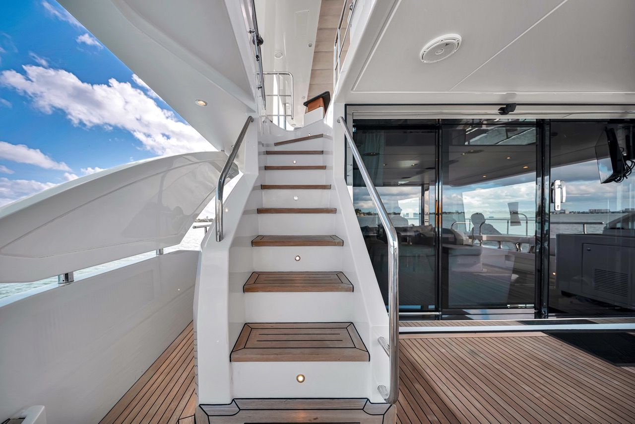 88ft Azimut