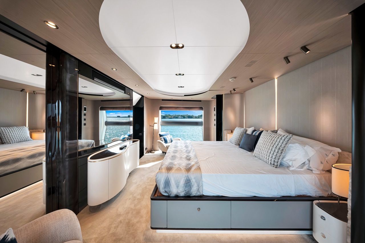 88ft Azimut