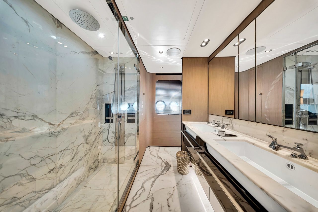 88ft Azimut
