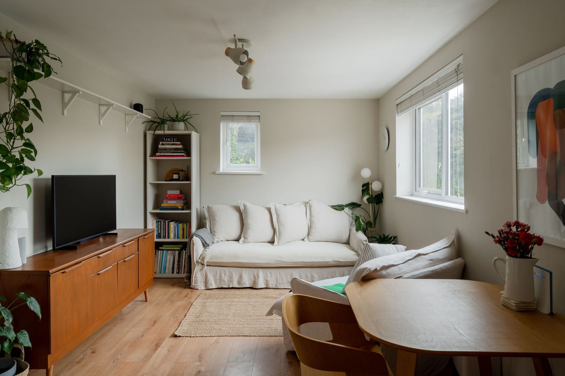 1 bed flat for sale in Willow Court, Trinity Close, Leytonstone, London, E11 - Property Image 1