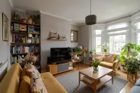2 bed maisonette for sale in Morley Road, Leyton, London, E10  - Property Image 2
