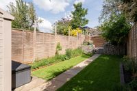 2 bed flat for sale in Barclay Road, Bushwood, London, E11  - Property Image 22
