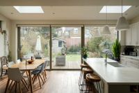 5 bed terraced house for sale in Chadwick Road, Upper Leytonstone, London, E11  - Property Image 1