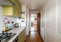 2 bed flat for sale in High Road Leytonstone, London, E11  - Property Image 13