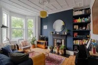 2 bed maisonette for sale in Twickenham Road, Leytonstone, London, E11  - Property Image 1