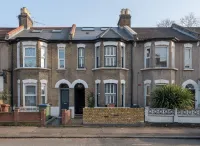4 bed terraced house for sale in Thorpe Road, Forest Gate, London, E7  - Property Image 2