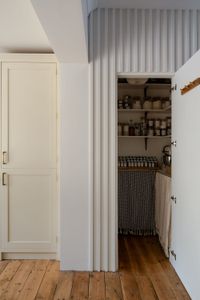 3 bed terraced house for sale in Crescent Road, Leyton, London, E10  - Property Image 16