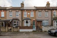 3 bed terraced house for sale in Crescent Road, Leyton, London, E10  - Property Image 38