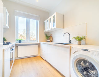 Zdjęcie nieruchomości 2pok./ oddzielna kuchnia/2stronne/ kamienica