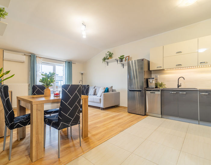 Zdjęcie nieruchomości 2pokojowe mieszkanie z balkonem- Kiełczów