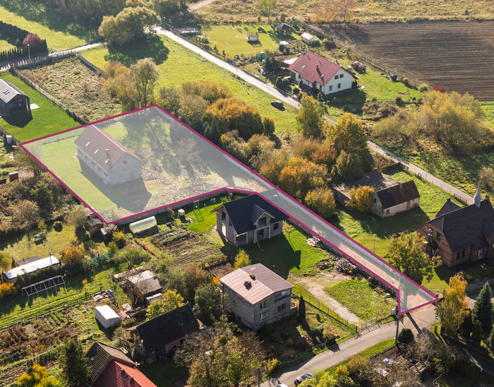 Zdjęcie nieruchomości Działka z potencjałem- dom/ agroturystyka