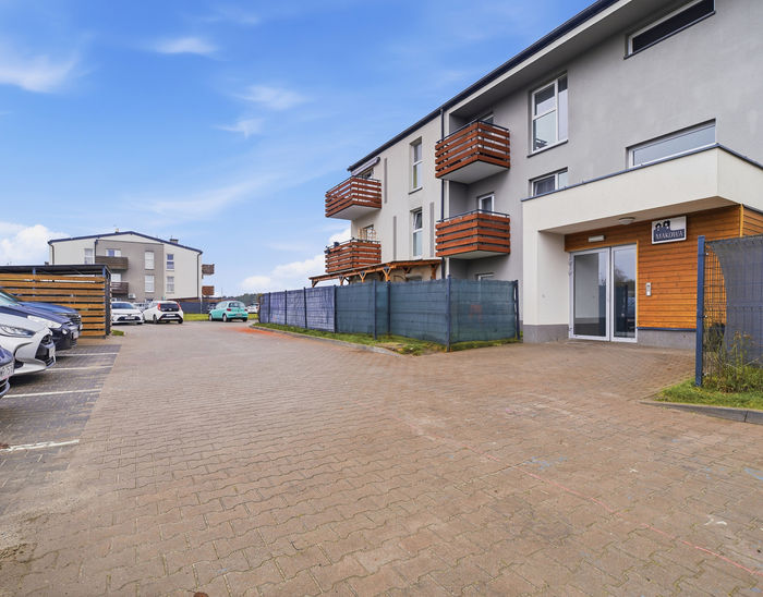 Zdjęcie nieruchomości 3 pokojowe z ogródkiem w Kiełczowie