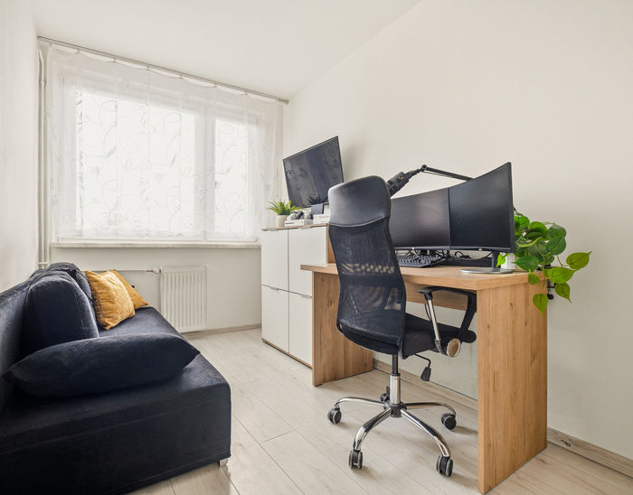 Zdjęcie nieruchomości 2 pok. z oddzielną kuchnią/ Siechnice- po remoncie