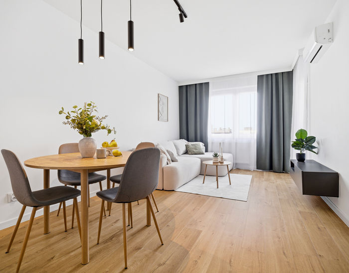 Zdjęcie nieruchomości 2 pokojowe/ oddzielna kuchnia/ balkon/ rezerwacja