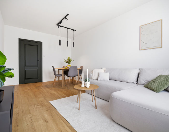 Zdjęcie nieruchomości 2 pokojowe/ oddzielna kuchnia/ balkon/ rezerwacja