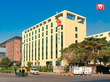 IBIS Commercial Tower
