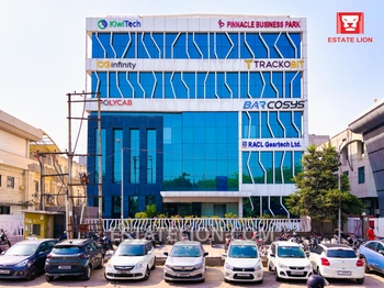 Pinnacle Business Park