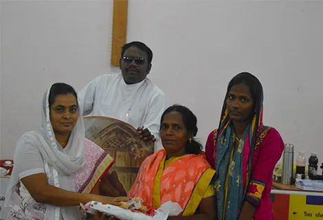 Social Help for apamission