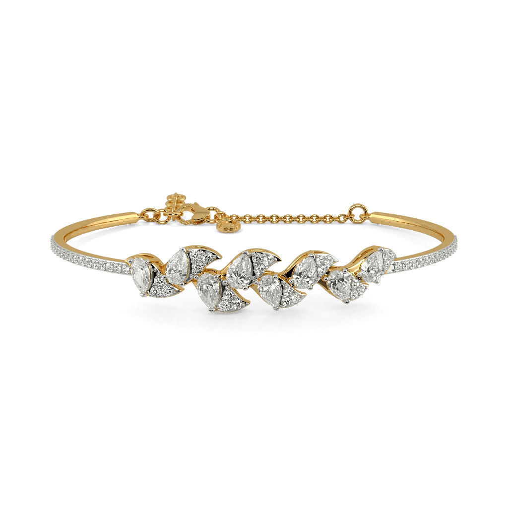 Leafy Zest Oval Bangle